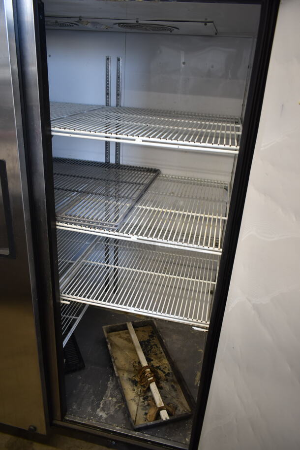 2014 True TG2R-2S ENERGY STAR Stainless Steel Commercial 2 Door Reach In Cooler w/ Poly Coated Racks on Commercial Casters. 115 Volts, 1 Phase. Tested and Working! - Image 6 of 8