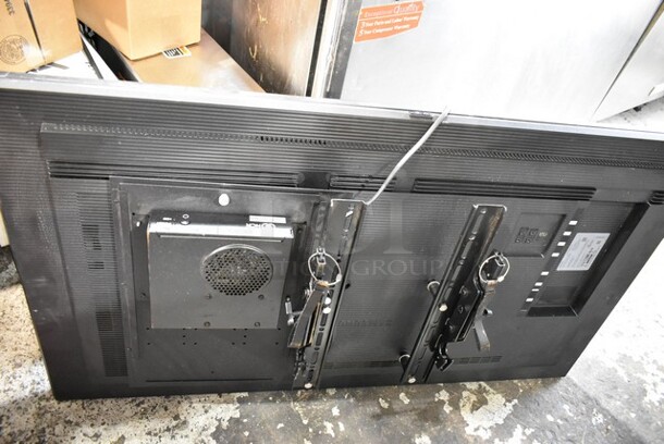 Samsung QM50R 50" Television. Buyer Must Pick Up - We Will Not Ship This Item. Tested and Working! - Image 5 of 6