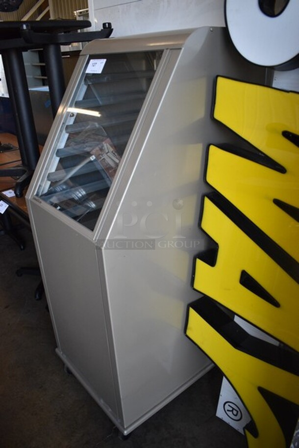 Lockwood Metal Commercial Pan Transport Rack w/ Rear View Through Door on Commercial Casters. 22x29x58. - Image 3 of 4