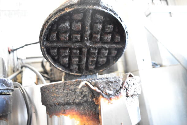 Stainless Steel Commercial Countertop Double Waffle Maker. Tested and Working! - Image 3 of 5