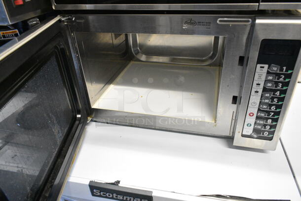 2021 Amana RCS10TS Stainless Steel Commercial Countertop Microwave Oven. 120 Volts, 1 Phase.  - Image 2 of 5