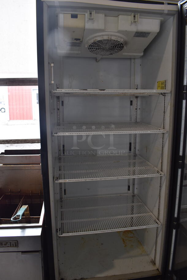 Imbera G215 Display Cooler With Polycoated Racks.115V/1 Phase Tested And Working - Image 5 of 6