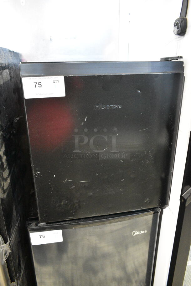 Hisense WMS017M6XBE Metal Mini Cooler. 115 Volts, 1 Phase. Tested and Working! - Image 1 of 5