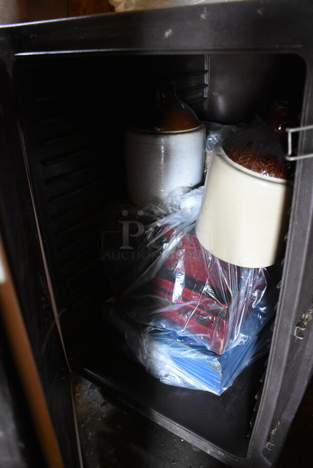 Poly Insulated Food Carrying Case. (outside shed) - Image 3 of 3