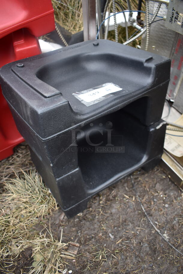 5 Poly Booster Seats; 2 Black and 3 Red. 15x12x8. 5 Times Your Bid! - Image 3 of 3