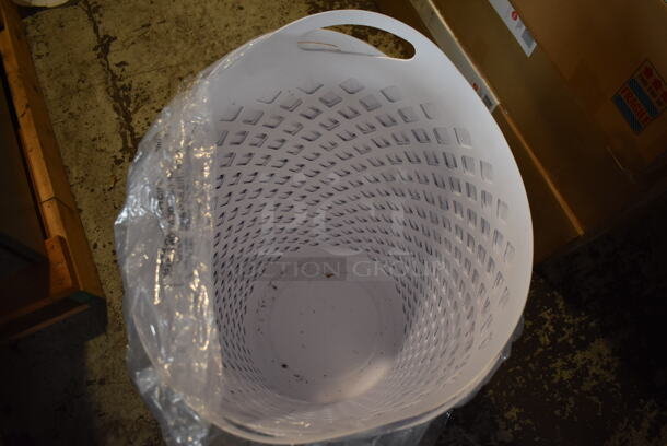 12 BRAND NEW! White Poly Hamper Laundry Baskets. 12 Times Your Bid! - Image 3 of 3