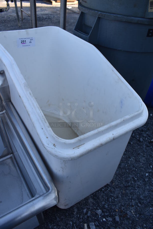 White Poly Ingredient Bin on Commercial Casters. 16x30x30 - Image 3 of 4