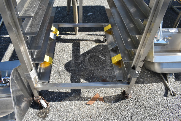 Metal Commercial Pan Transport Rack on Commercial Casters. 22x26x30 - Image 4 of 4