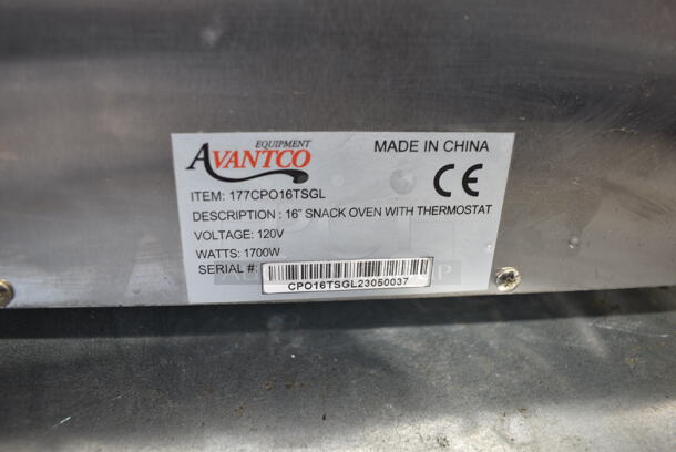 BRAND NEW SCRATCH AND DENT! Avantco 177CPO16TSGL Stainless Steel Countertop Pizza / Snack Oven with Adjustable Thermostatic Control and Glass Door. 120 Volts, 1 Phase. Tested and Working! - Image 6 of 6