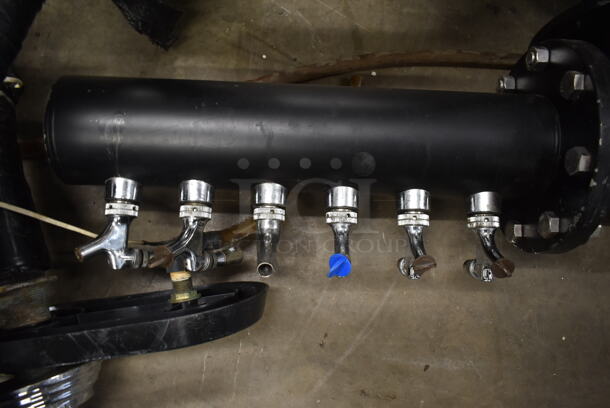 Metal Commercial 12 Tap Beer Tower. - Image 6 of 6