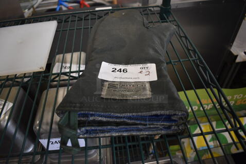 ALL ONE MONEY! Lot of 2 Oven Mitts! 7x15