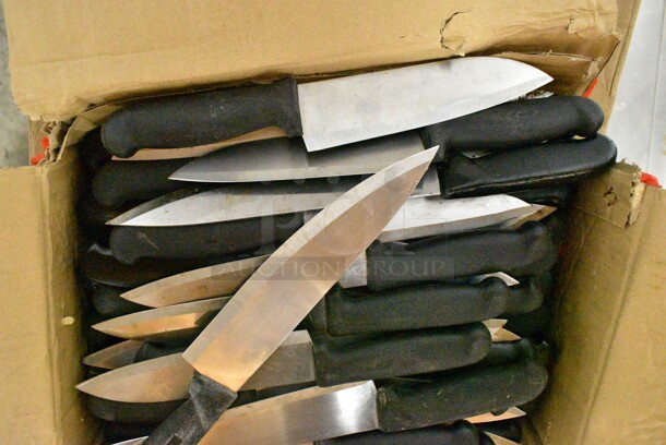 50 SHARPENED Stainless Steel Knives Including Chef Knives. 50 Times Your Bid!  - Image 4 of 5