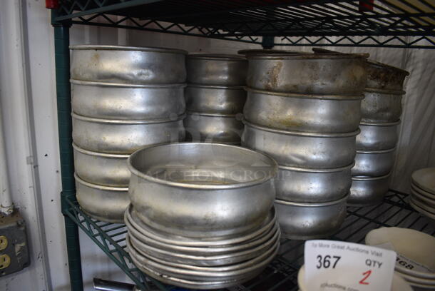 12 Metal Round Baking Pans. 8x8x2.5. 12 Times Your Bid! - Image 3 of 3