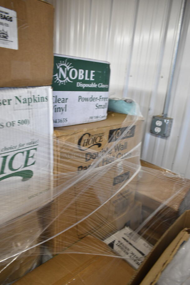 PALLET LOT of 20 BRAND NEW Boxes Including 966UPWIDEB OneUp by Choice White 1-Ply Wide Interfold 6 1/2" x 8 1/2" Dispenser Napkin - 6000/Case, 2 Box 5001RT800B Lavex 8" White Hardwound Paper Towel, 800 Feet / Roll - 6/Case, 5014046XXH Lavex Pro 45 Gallon 3 Mil 40" x 46" Low Density Heavy-Duty Industrial Contractor Black Trash Bag / Can Liner - 50/Case, 395TO961 EcoChoice 9" x 6" x 3" Compostable Sugarcane / Bagasse 1 Compartment Take-Out Container - 200/Case, Noble Small Gloves, Choice 10 oz Double Wall Paper Hot Cups, 150XLFFBAG Carnival King 6" x 3/4" x 6 1/2" Sandwich / Extra Large French Fry Bag - 2000/Case, P9812 Pactiv ClearView Smart Lock Caterware, 127DM16BULK Choice 16 oz. Ultra Clear PET Plastic Round Deli Container - 500/Case. 20 Times Your Bid! - Image 5 of 11