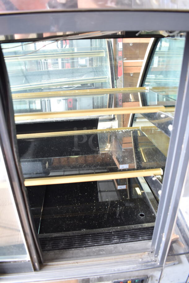 Kinco SRM38 Metal Commercial Floor Style Deli Display Case Merchandiser. See Pictures for Glass Damage. 220 Volts, 1 Phase. - Image 9 of 10