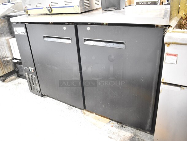 Avantco 178UBB2HC Metal Commercial 2 Door Back Bar Cooler. 115 Volts, 1 Phase. Tested and Working! - Image 1 of 4