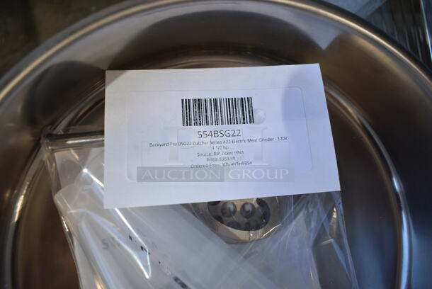BRAND NEW SCRATCH AND DENT! 2023 Backyard Pro 554BSG22 Butcher Series #22 Electric Meat Grinder. 120 Volts, 1 Phase. Tested and Working! - Image 8 of 10