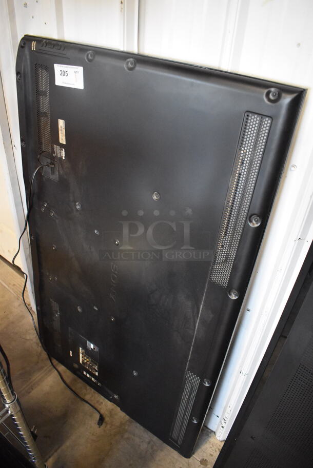 2011 Sony KDL-55EX621 55" LCD Digital Color Television. 120 Volts, 1 Phase. Buyer Must Pick Up - We Will Not Ship This Item. Tested and Working! - Image 4 of 7