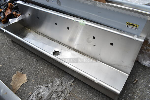 BRAND NEW SCRATCH AND DENT! Regency 600HSMS1872 72" x 17 1/2" Multi-Station Hand Sink for 3 Wall Mounted Faucets. No Brackets. - Image 3 of 5