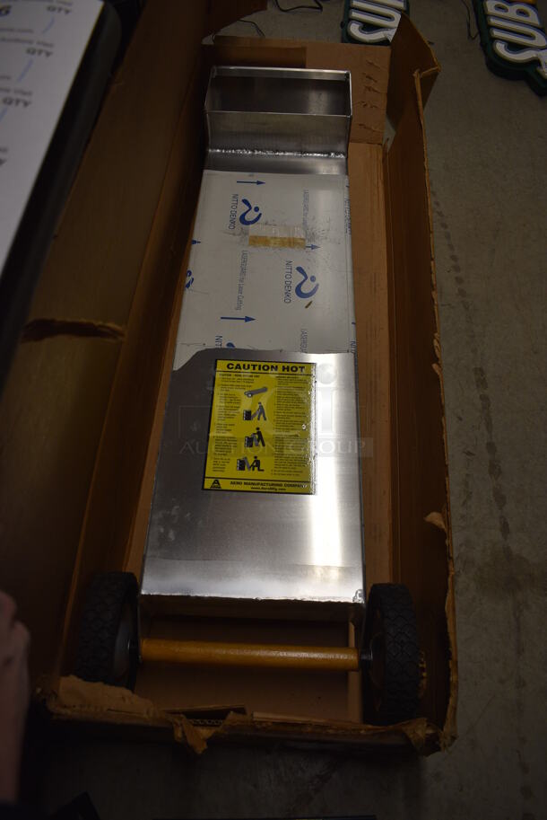 BRAND NEW IN BOX! Stainless Steel Portable Shortening Shuttle. 16x9x45 - Image 2 of 5