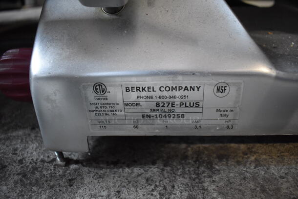 Berkel 827E-PLUS Stainless Steel Commercial Countertop Meat Slicer w/ Blade Sharpener. 115 Volts, 1 Phase. Tested and Working! - Image 5 of 5
