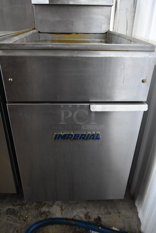 Imperial IFS-75 Stainless Steel Commercial Floor Style Natural Gas Powered 75 Pound Capacity Deep Fat Fryer. 175,000 BTU. - Image 5 of 7