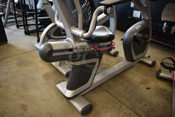 Star Trac Metal Commercial Floor Style Stationary Exercise Bicycle w/ Monitor and Heart Rate Handle Grip Monitors. Tested and Working! - Image 3 of 4