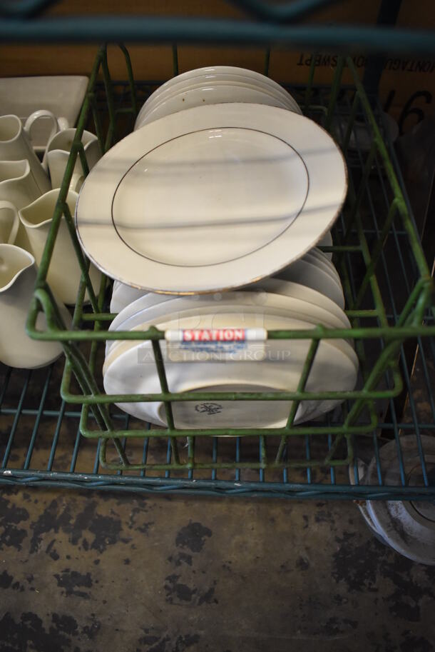 ALL ONE MONEY! Tier Lot of Various Items Including Ceramic Plates and Glass Plates - Image 5 of 8
