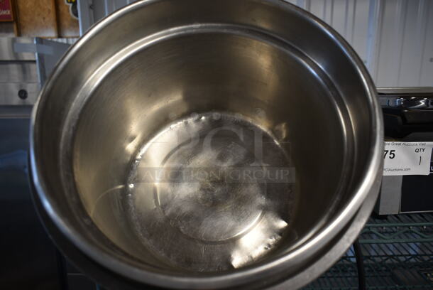 Vollrath HS-11 Stainless Steel Commercial Countertop Soup Kettle Food Warmer w/ Drop In Bin. 120 Volts, 1 Phase. Tested and Working! - Image 4 of 4
