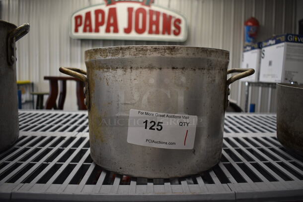 Metal Stock Pot. 14x10.5x8