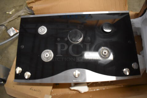 BRAND NEW SCRATCH AND DENT! Jenn Air Stainless Steel 5 Burner Cooktop Range. 35.5x21x4.5