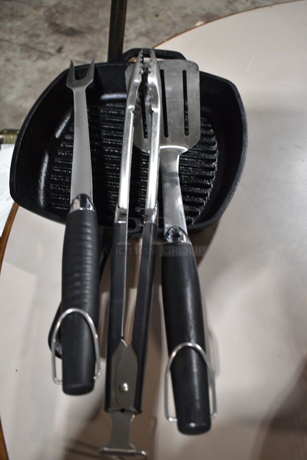 ALL ONE MONEY! Lot of Clear Poly Salad Spinner, Steak Fork, Spatula, Tongs and Lodge Cast Iron Skillet. - Image 6 of 9
