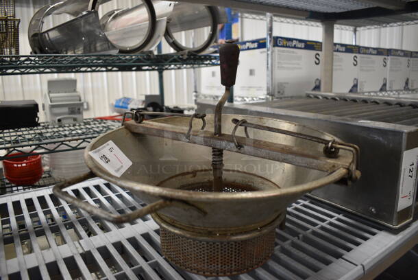 Metal Sifter. 17x16x12 - Image 2 of 3
