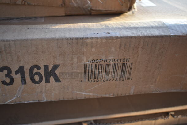 BRAND NEW SCRATCH AND DENT! Regency 600PR20316K 20 Pan End Load Stainless Steel Bun / Sheet Pan Rack - Unassembled - Image 3 of 3