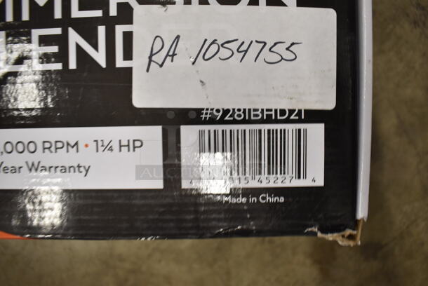 BRAND NEW SCRATCH AND DENT! AvaMix 928IBHD21 Stainless Steel Commercial 21" Shaft Immersion Blender. 120 Volts, 1 Phase. Tested and Working! - Image 8 of 9