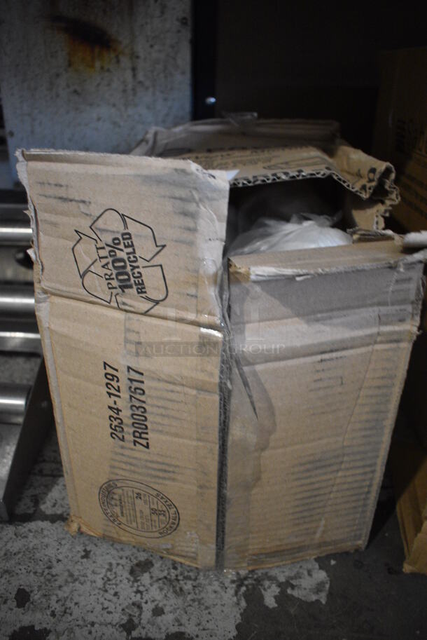 Box of Pactiv ClearView Clear Plastic Lids - Image 3 of 3