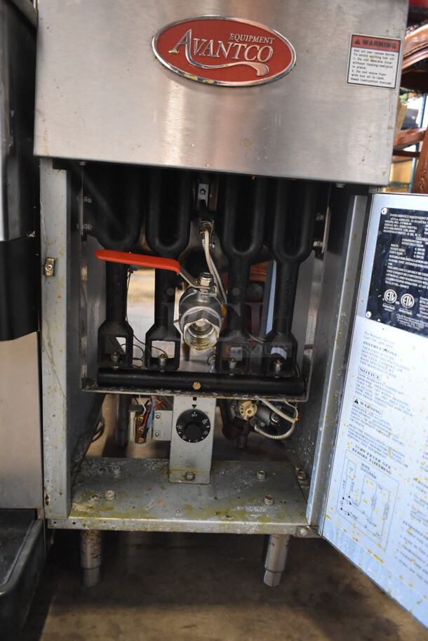 2020 Avantco FF400-N Stainless Steel Commercial Floor Style Natural Gas Powered Deep Fat Fryer. 120,000 BTU. - Image 6 of 7