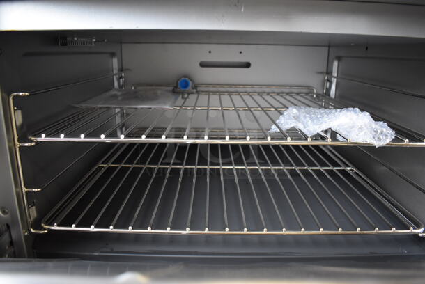 BRAND NEW SCRATCH AND DENT! CPG Cooking Performance Group S60-GS24-N Stainless Steel Commercial Natural Gas Powered 6 Burner Range w/ Flat Top Griddle, 2 Ovens, Over Shelf and Back Splash. 276,000 BTU. 60x33x60. Tested and Working! - Image 5 of 9