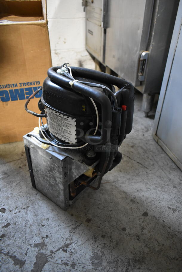 BRAND NEW SCRATCH AND DENT! Remcor Mini-K 1415 Commercial Compressor. 120 Volts, 1 Phase. - Image 4 of 4