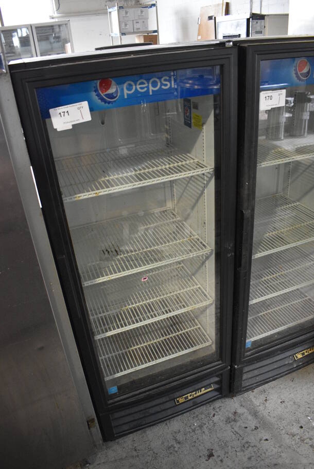 2015 True Model GDM-12-LD ENERGY STAR Metal Commercial Single Door Reach In Cooler Merchandiser w/ Poly Coated Racks. 115 Volts, 1 Phase. 25x24x62. Tested and Working! - Image 3 of 5