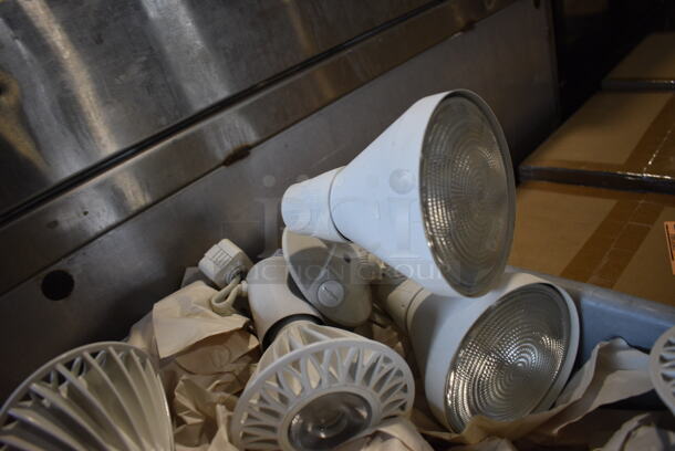 ALL ONE MONEY! Lot of Various Lights in Gray Poly Bin! - Image 3 of 3