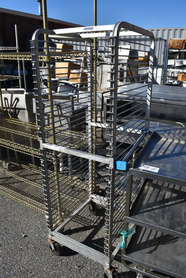Metal Commercial Pan Transport Rack on Commercial Casters. 20.5x25x64 - Image 2 of 5