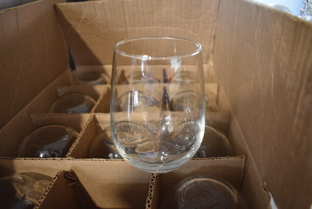 12 BRAND NEW IN BOX! Libbey Stemless White Wine Glasses. 3.5x3.5x4.5. 12 Times Your Bid!