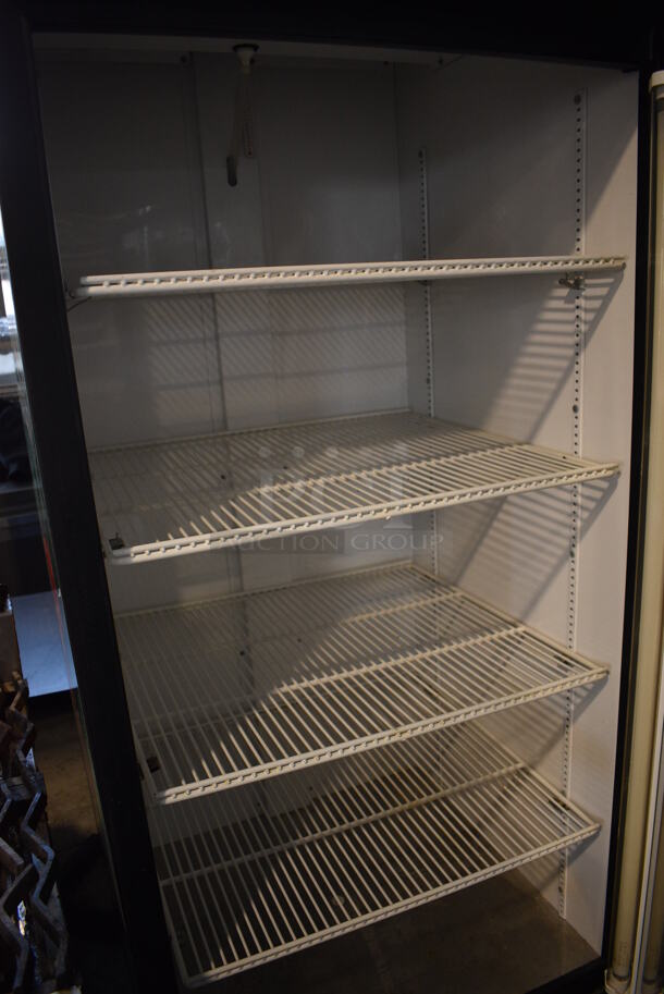 2010 True GDM-26 ENERGY STAR Metal Commercial Single Door Reach In Cooler Merchandiser w/ Poly Coated Racks. 115 Volts, 1 Phase. 30x30x79. Tested and Working! - Image 3 of 5