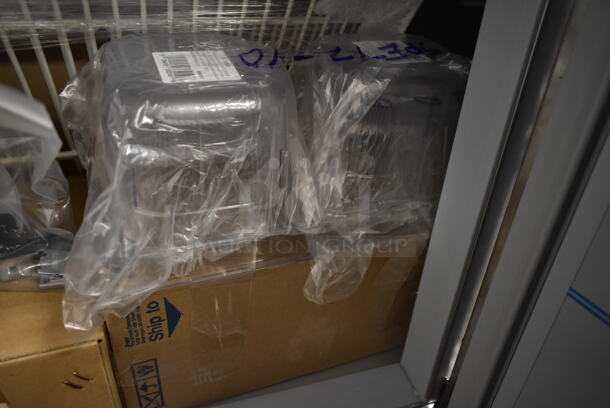 BRAND NEW SCRATCH AND DENT! Beverage Air SPED72HC-10-2 Stainless Steel Commercial Sandwich Salad Prep Table Bain Marie Mega Top w/ Poly Drop In Bins and Commercial Casters. 115 Volts, 1 Phase. Tested and Powers On But Does Not Get Cold - Image 10 of 11