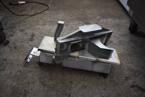 Nemco 55600 Metal Commercial Countertop Tomato Slicer. - Image 3 of 5