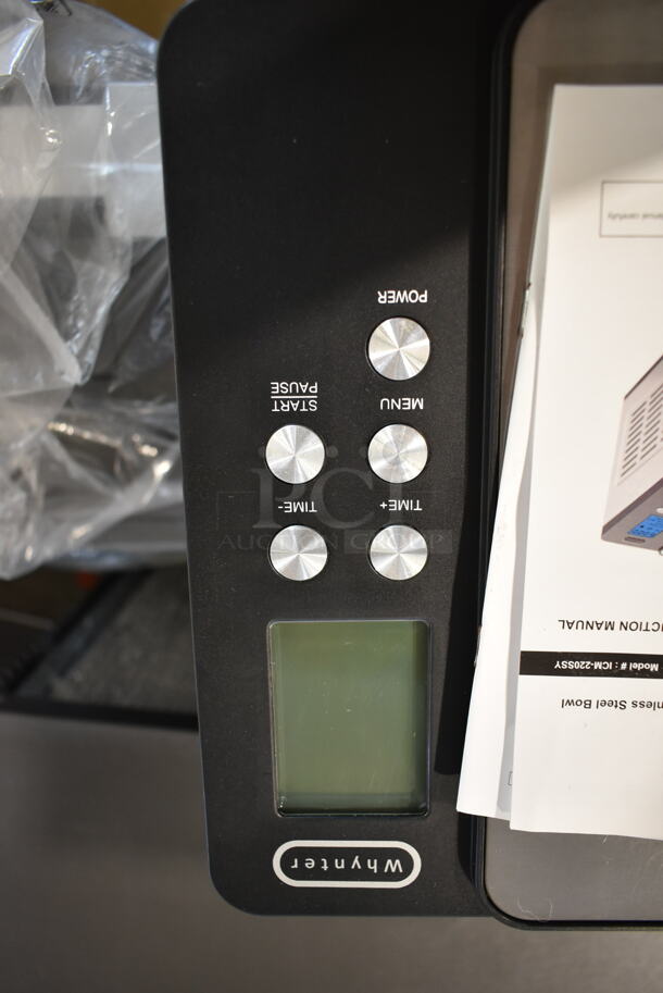 BRAND NEW SCRATCH AND DENT! Whynter ICM-200LS 2.1 Quart Capacity Automatic Compressor Ice Cream Maker in Stainless Steel. 115 Volts, 1 Phase. Tested and Working! - Image 4 of 6