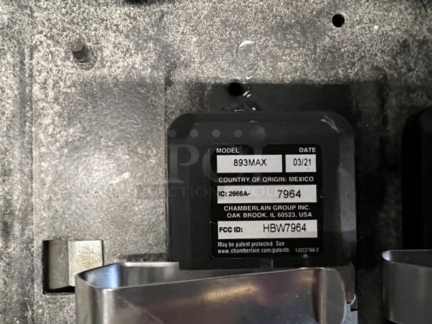 3 LiftMaster Formula I Professional Chamberlain Garage Door Openers w/ 2 Chamberlain 893MAX Remote Control Garage Transmitters. 13.5x10x7. 3 Times Your Bid! - Image 10 of 10