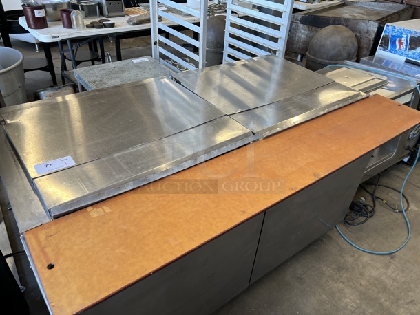 2013 Delfield Model 4460N-24M-A880 Stainless Steel Commercial Sandwich Salad Prep Table Bain Marie on Commercial Casters. 115 Volts, 1 Phase. 60.5x32x36. Tested and Working! - Image 4 of 7