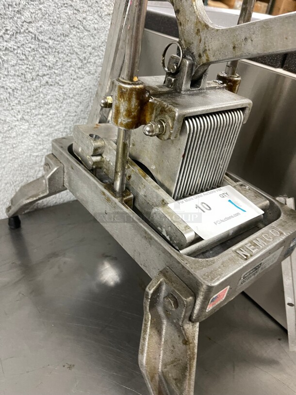 Nemco 56750-1 3/16 inch Easy Commercial Onion Slicer II Fruit / Vegetable Slicer NSF  - Image 5 of 9